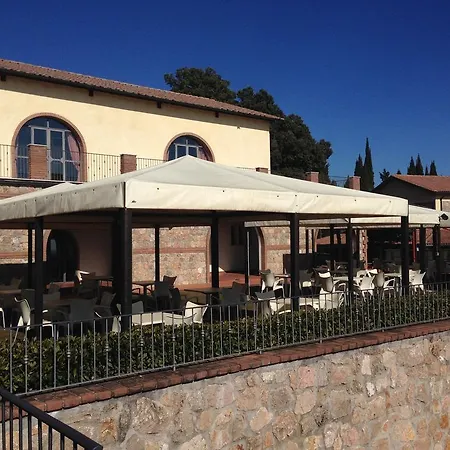 Resort Pian Dei Mucini Il Borgo