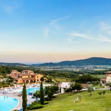 Θέρετρο Pian Dei Mucini Il Borgo 3*