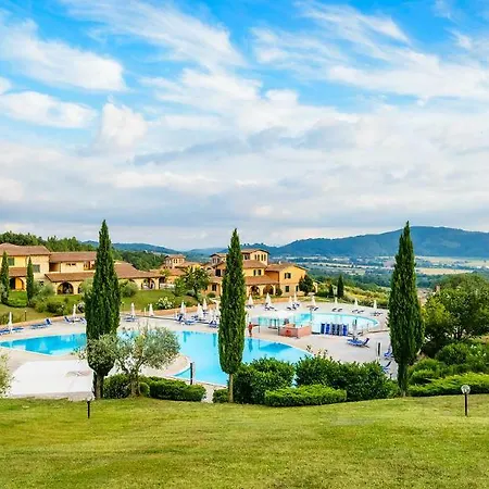 Pian Dei Mucini Il Borgo 3*